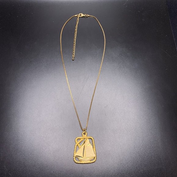 Sailboat Pendant Necklace Etched Matte Gold Tone Over Pewter Classic Vintage - Picture 5 of 10